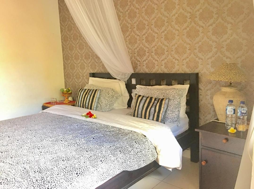 Kubu Verra Seminyak Kuta Lombok Exteriör bild